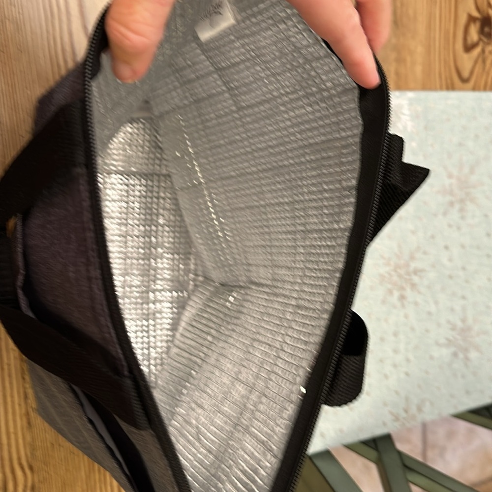 Thirty-One Lunchbox - Picture 2 of 3